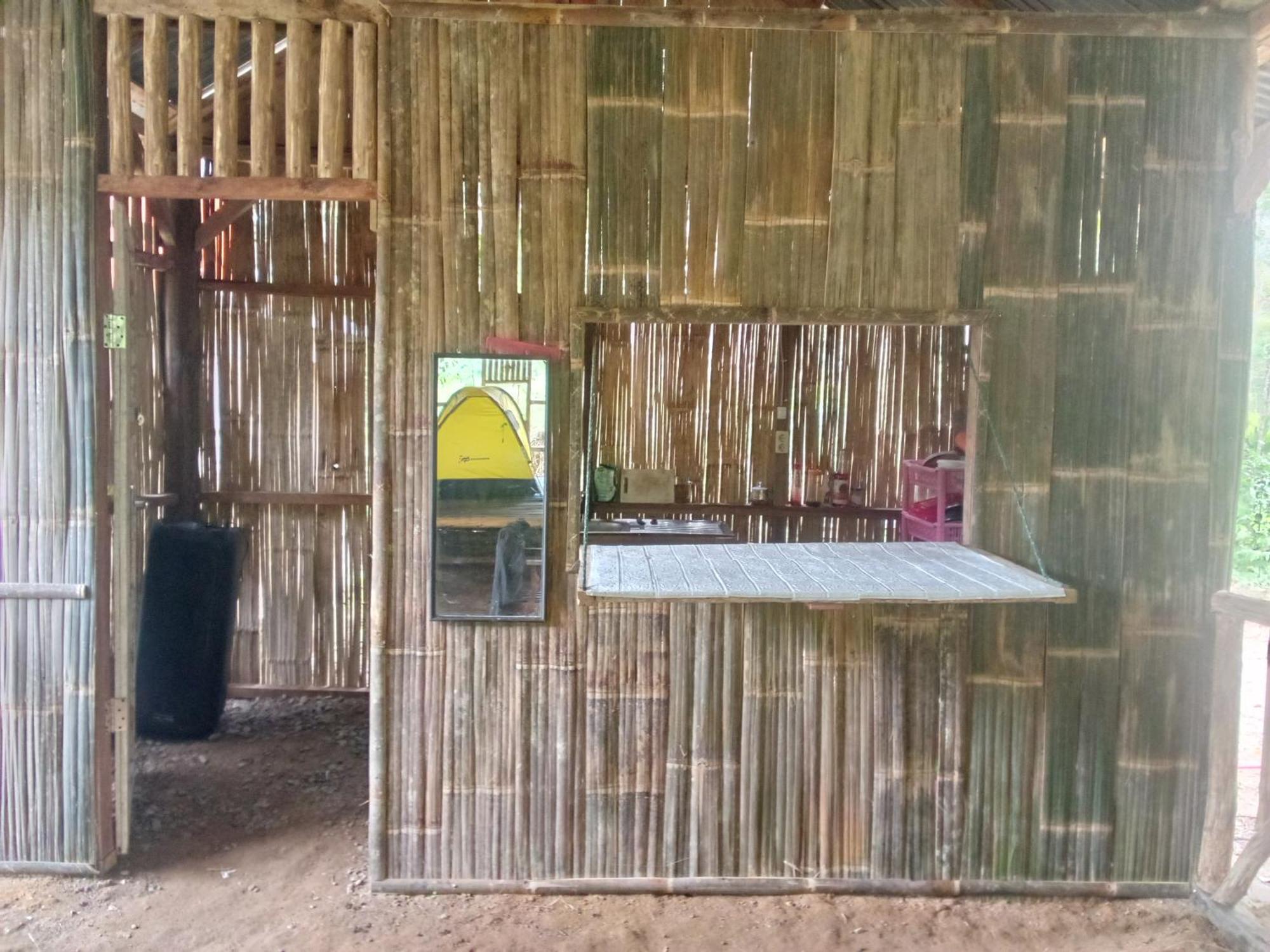 Bukit Lawang Landak River Guest House Exterior foto