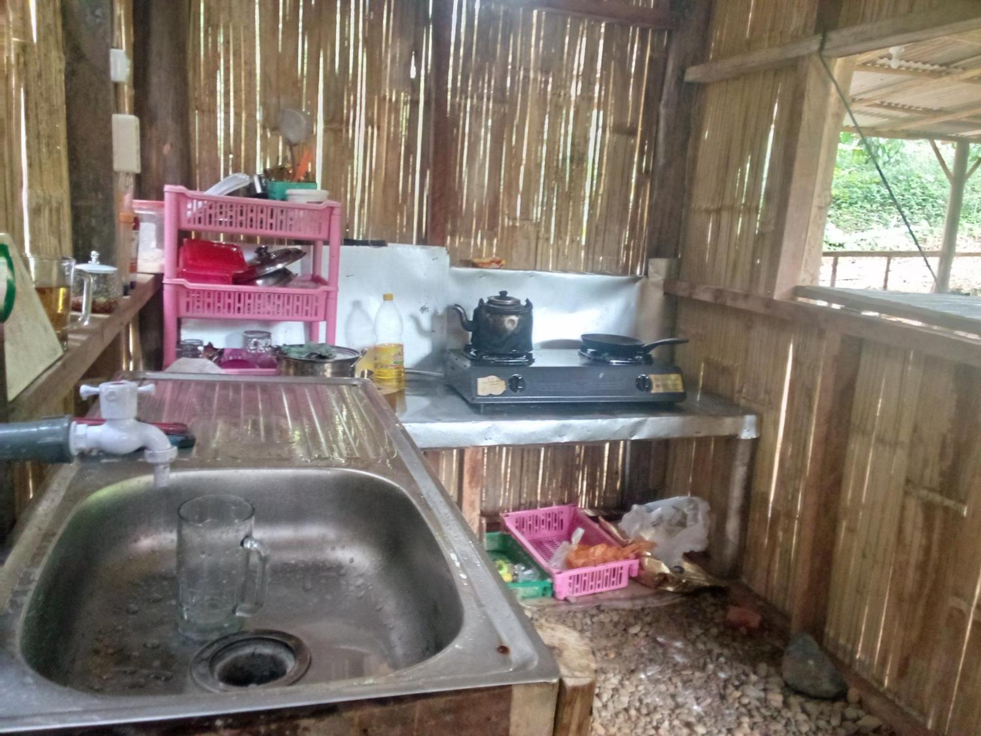 Bukit Lawang Landak River Guest House Exterior foto