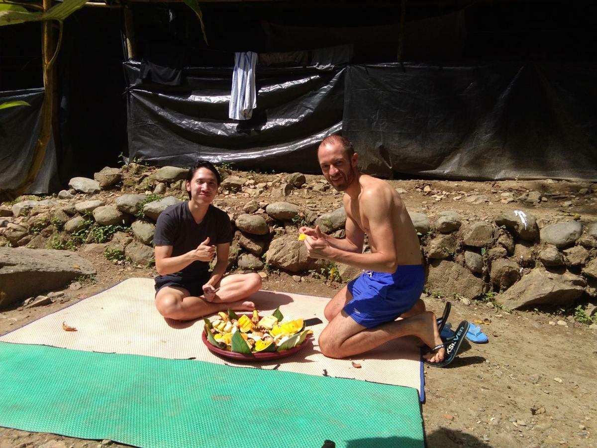 Bukit Lawang Landak River Guest House Exterior foto
